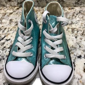 All Star/Converse Glitter HiTop sneaker Toddler